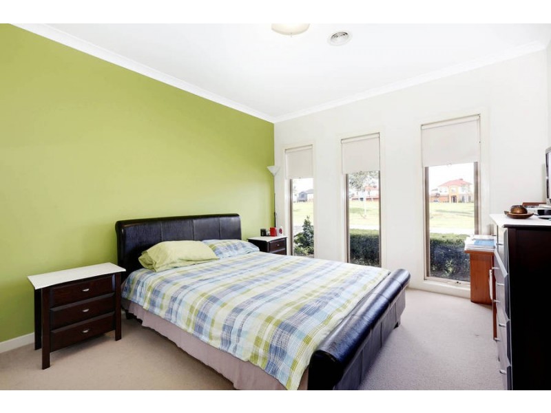 27 Nottingham Crescent, Tarneit VIC 3029