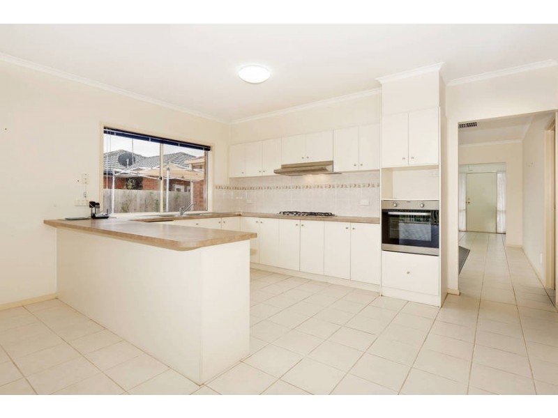 19 Breton Drive, Hoppers Crossing VIC 3029