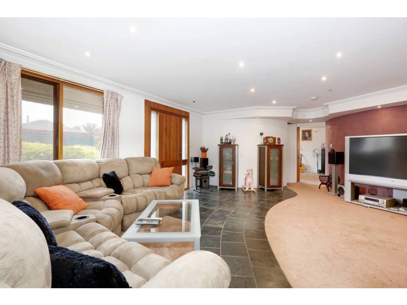 20 Virgilia Drive, Hoppers Crossing VIC 3029