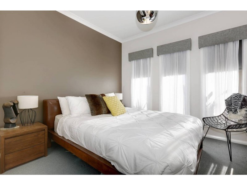 35 Morgan Crescent, Werribee VIC 3030