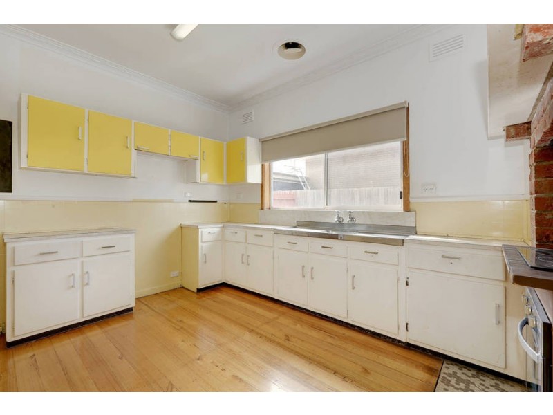 16 Galvin Road, Werribee VIC 3030