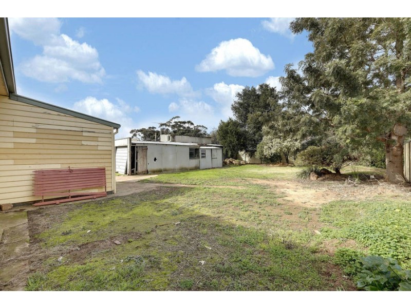 16 Galvin Road, Werribee VIC 3030