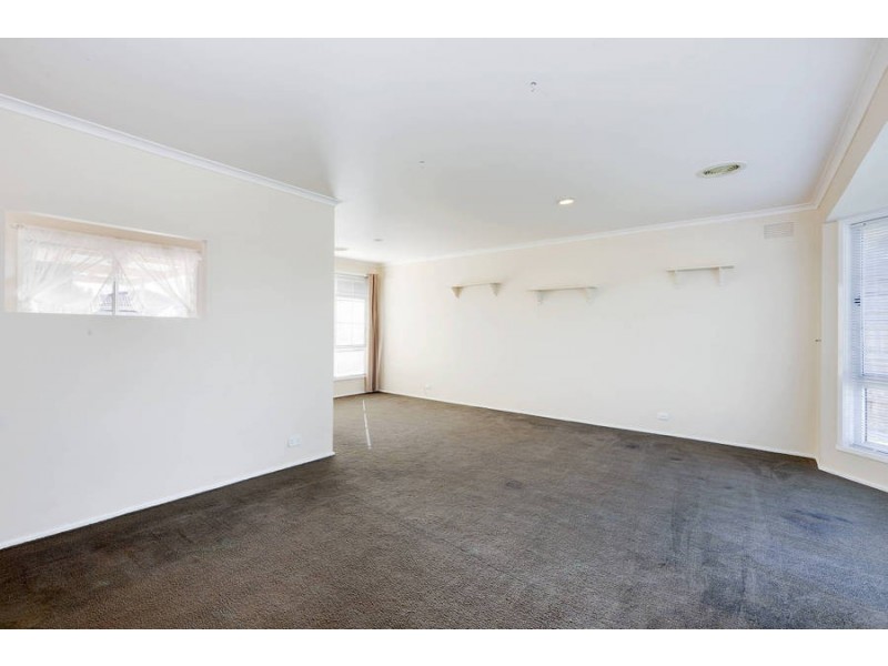 4 Berri Court, Hoppers Crossing VIC 3029