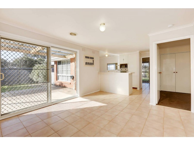 4 Berri Court, Hoppers Crossing VIC 3029
