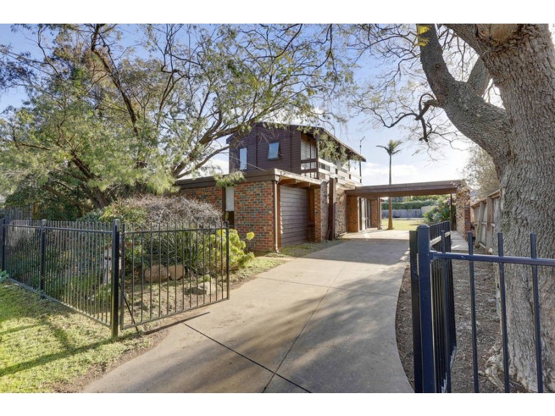 2 Slattery Street, Werribee VIC 3030