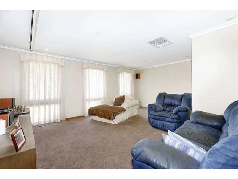 52 Ballan Road, Werribee VIC 3030