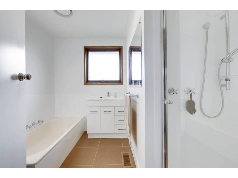 52 Ballan Road, Werribee VIC 3030