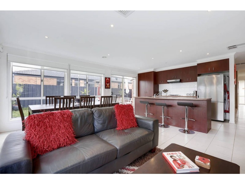 22 Halladale Avenue, Wyndham Vale VIC 3024