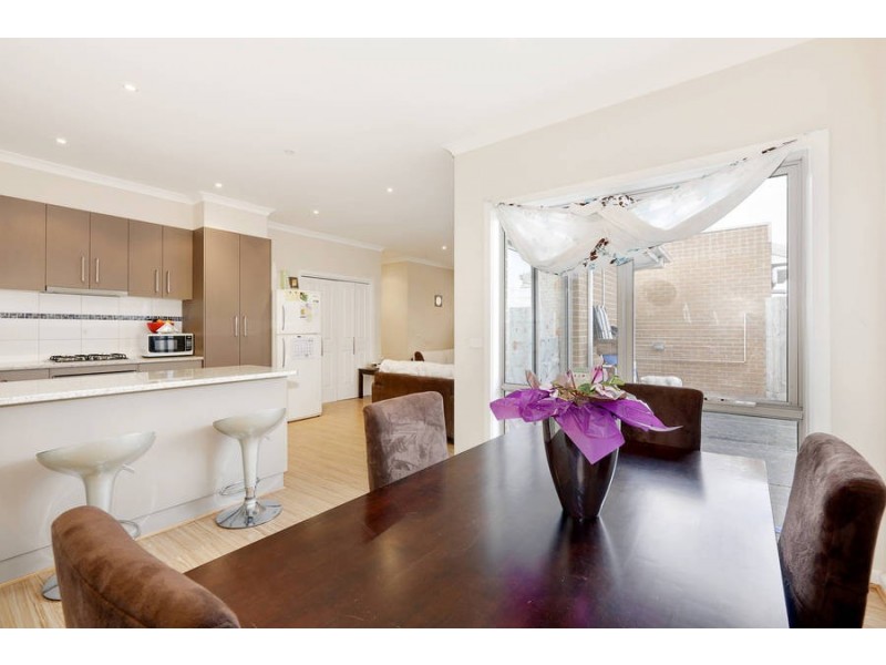 2/89 Huntingfield, Hoppers Crossing VIC 3029