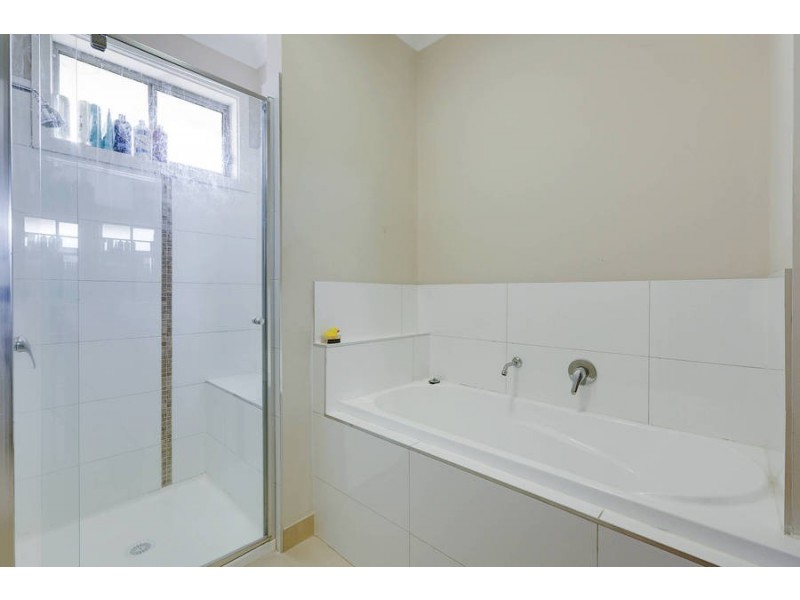 2/89 Huntingfield, Hoppers Crossing VIC 3029