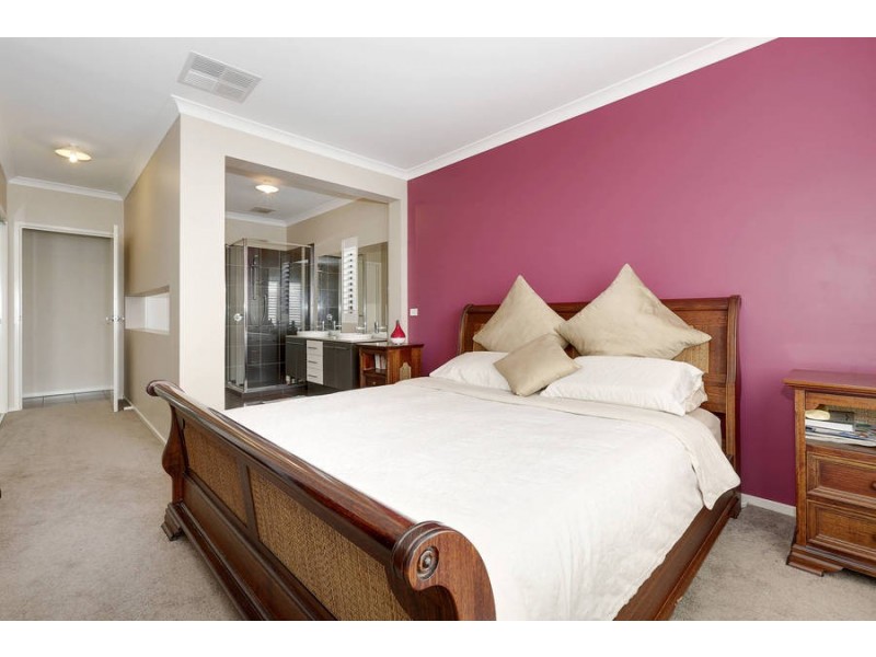 21 Cardinia Grove, Wyndham Vale VIC 3024