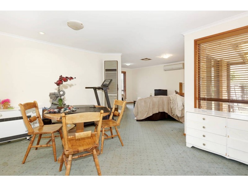 19 Westminster Drive, Werribee VIC 3030