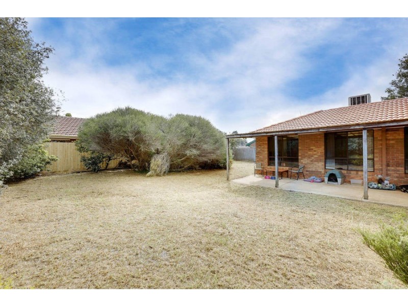 19 Westminster Drive, Werribee VIC 3030