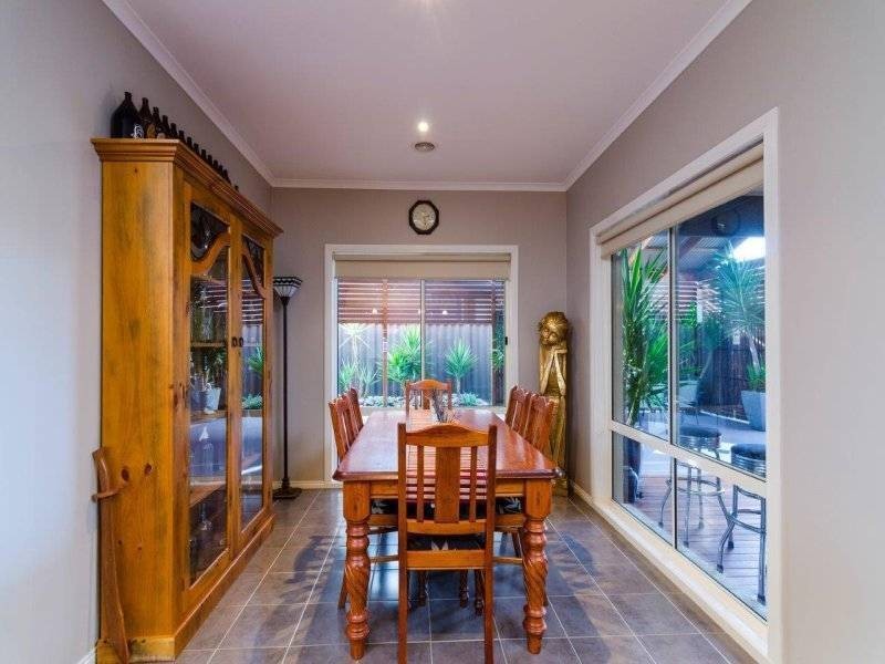 15 Mackay, Wyndham Vale VIC 3024