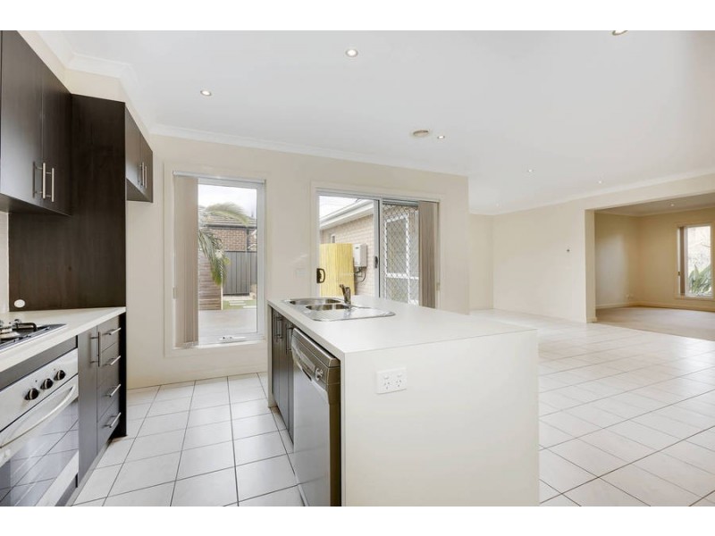 1/41 Evrah Drive, Hoppers Crossing VIC 3029