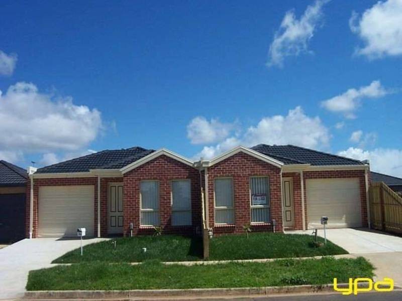 9A & 9B Malleehen Street, Werribee VIC 3030