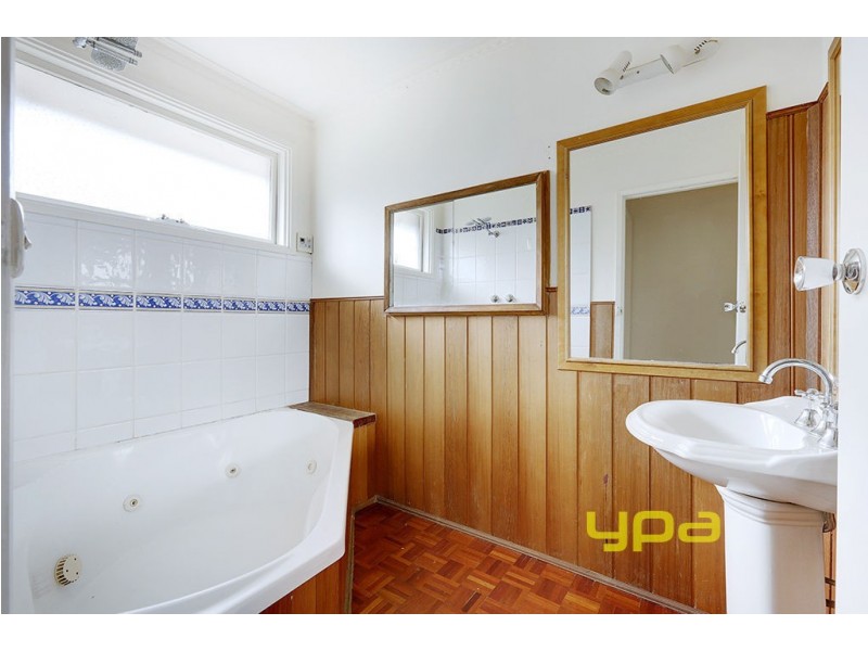 10 Sunrise Place, Wyndham Vale VIC 3024