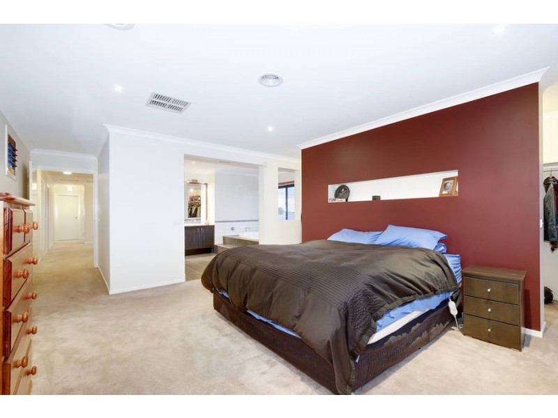 38 Millendon Boulevard, Tarneit VIC 3029