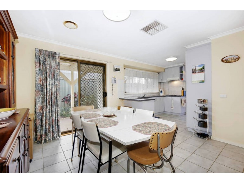 2/7 Jacqueline Close, Werribee VIC 3030