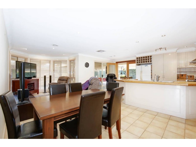 41 Golden Ash Grove, Hoppers Crossing VIC 3029