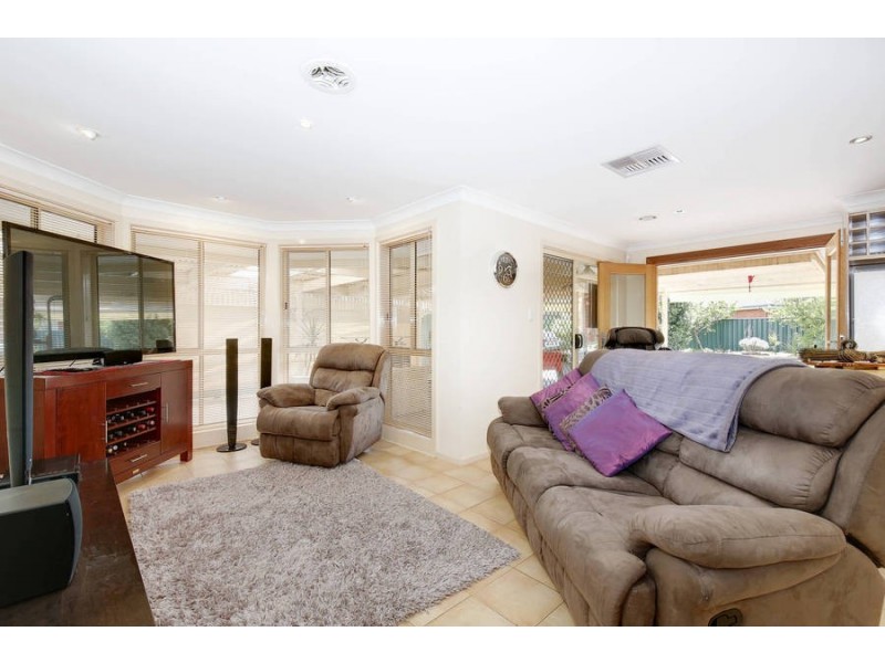 41 Golden Ash Grove, Hoppers Crossing VIC 3029