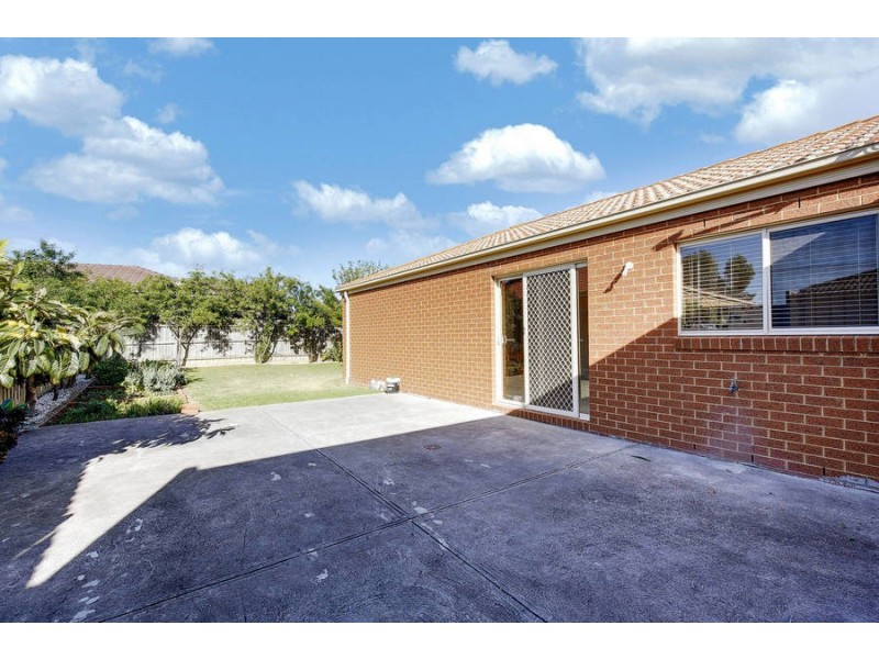 18 Falcon Street, Werribee VIC 3030