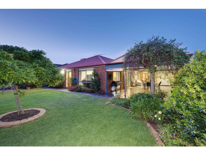 2 Quinlan Court, Werribee VIC 3030