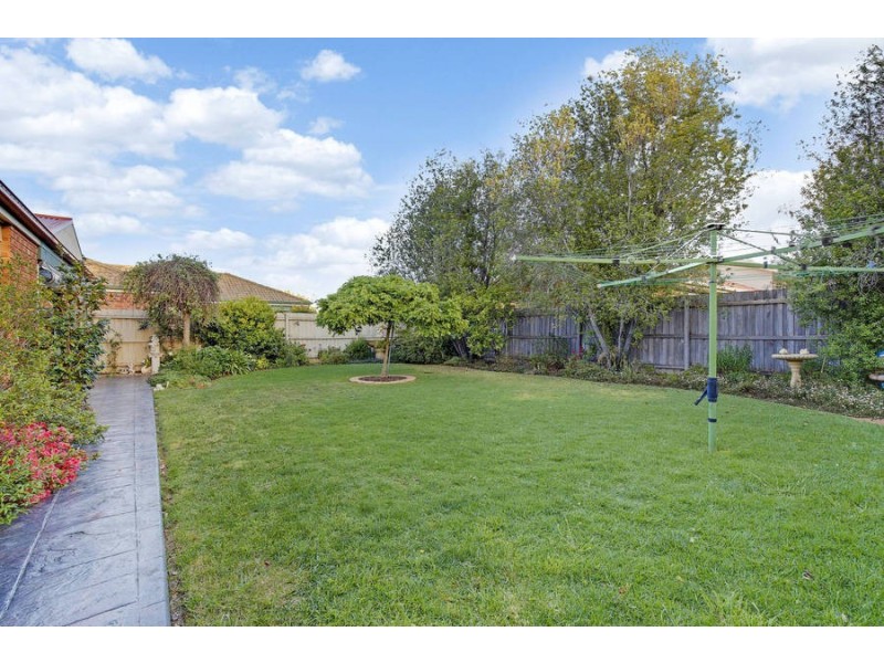 2 Quinlan Court, Werribee VIC 3030