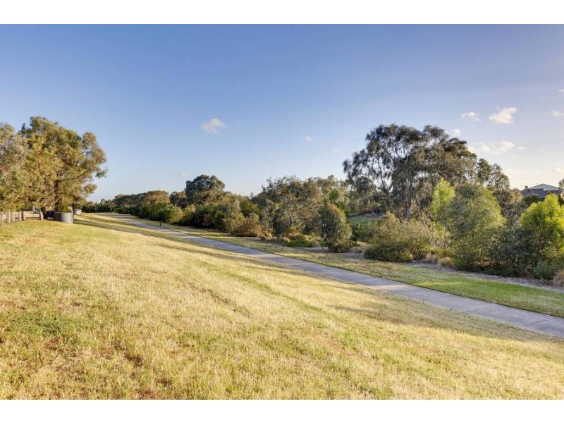 2 Quinlan Court, Werribee VIC 3030