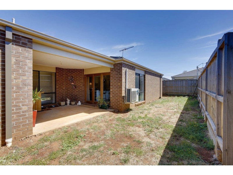 28 Brimstone Drive, Tarneit VIC 3029