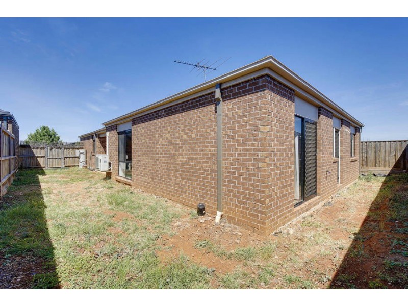 28 Brimstone Drive, Tarneit VIC 3029