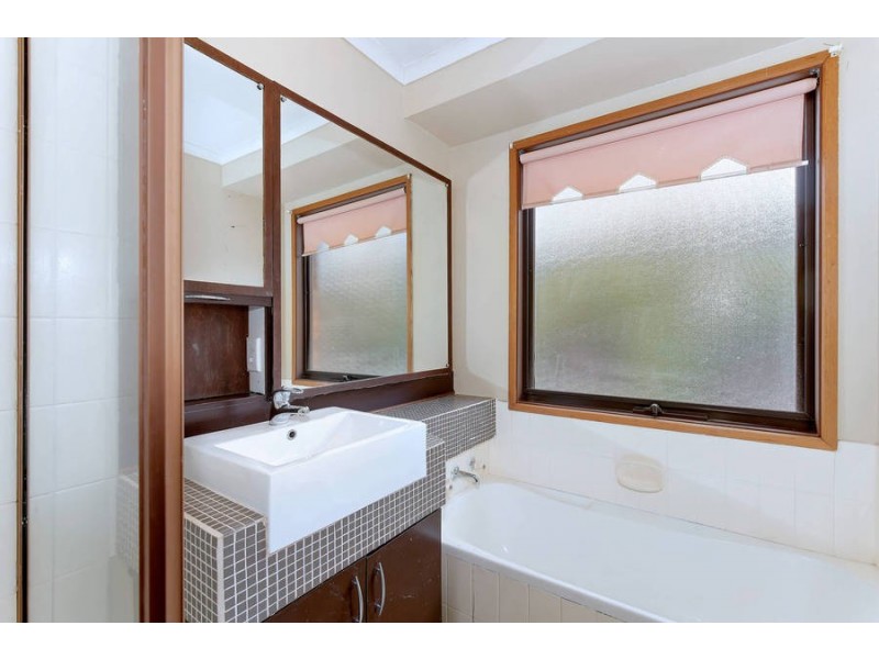 25 Derwent Road, Werribee VIC 3030