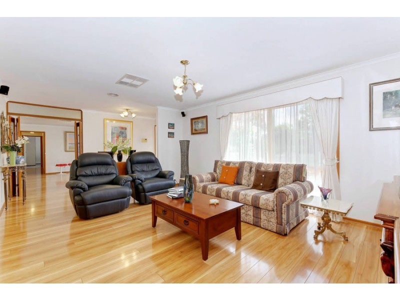 7 Molloy Court, Werribee VIC 3030