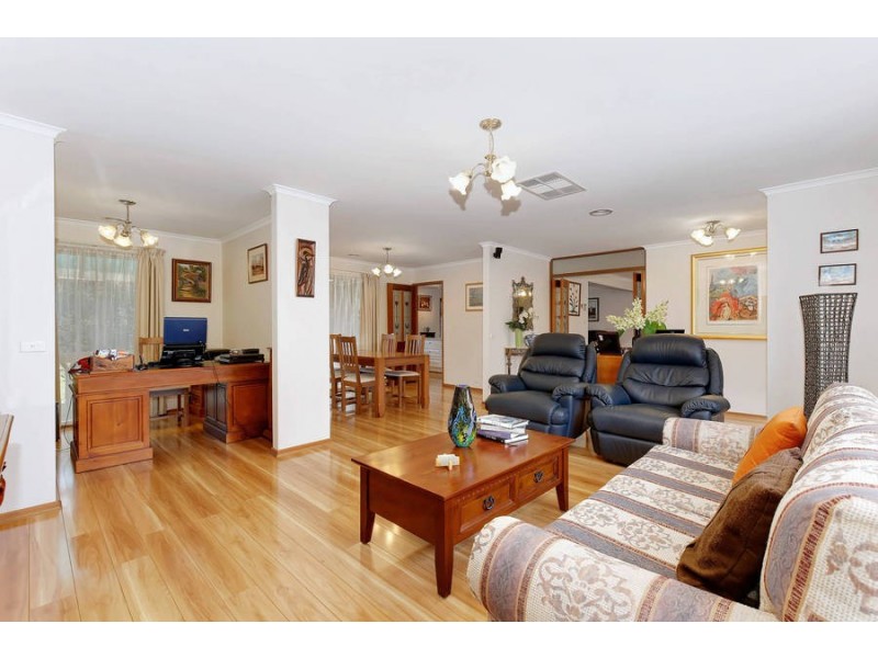 7 Molloy Court, Werribee VIC 3030