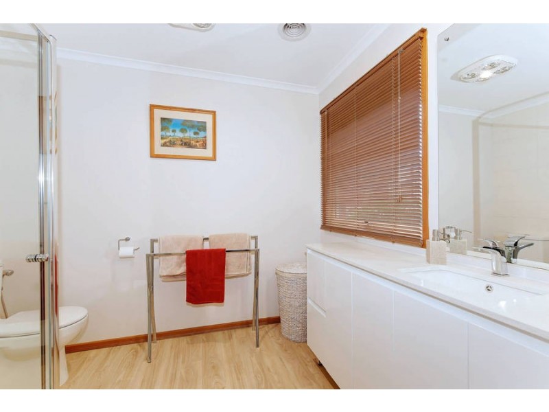 7 Molloy Court, Werribee VIC 3030