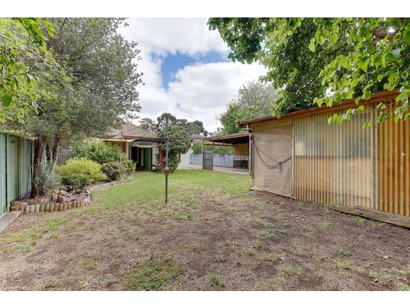 32 Ballan Road, Werribee VIC 3030