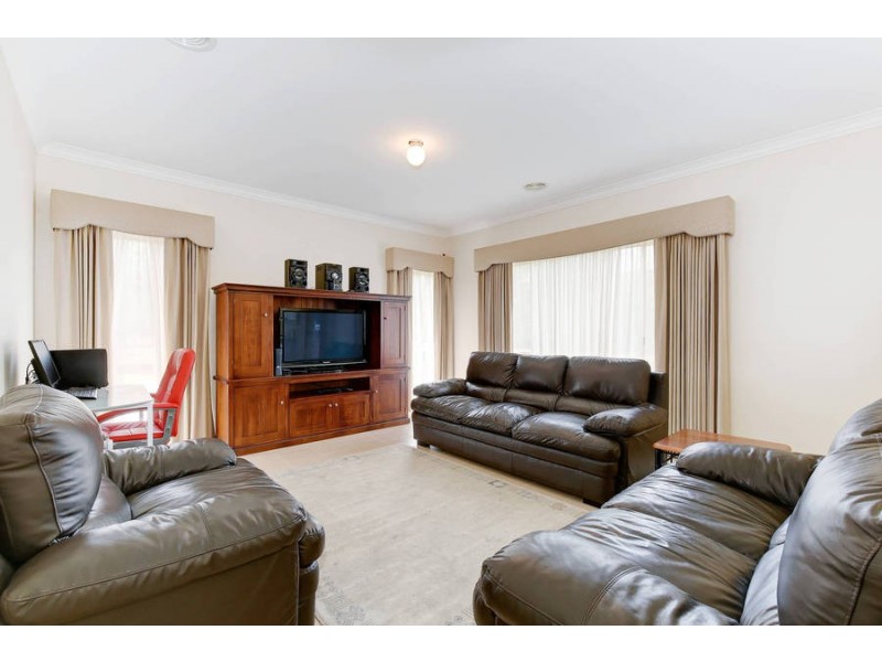 7 Waratah Road, Werribee VIC 3030