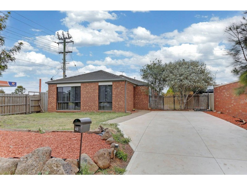 48 Weeden Drive, Werribee VIC 3030