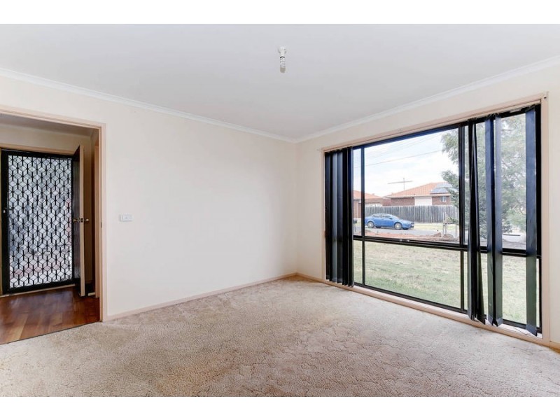 48 Weeden Drive, Werribee VIC 3030