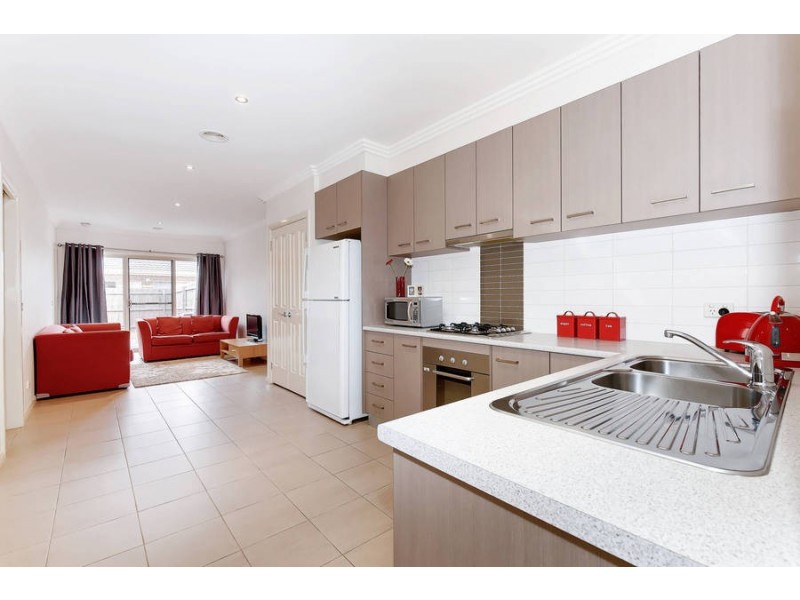 1/3 Yale Court, Truganina VIC 3029