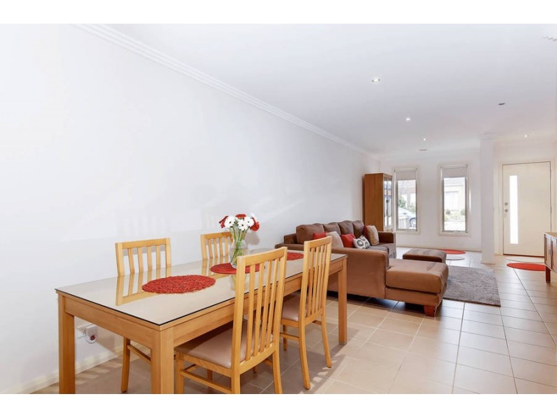 1/3 Yale Court, Truganina VIC 3029