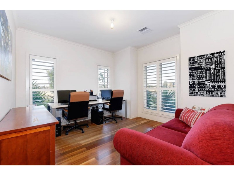 7 Sumac Close, Point Cook VIC 3030