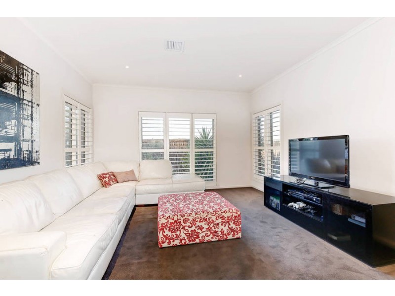 7 Sumac Close, Point Cook VIC 3030