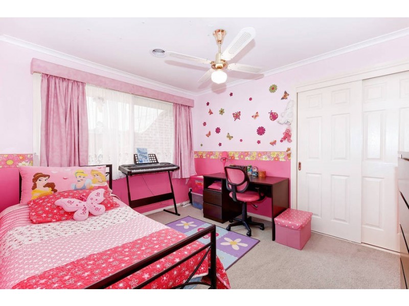 1 Buckingham Drive, Werribee VIC 3030