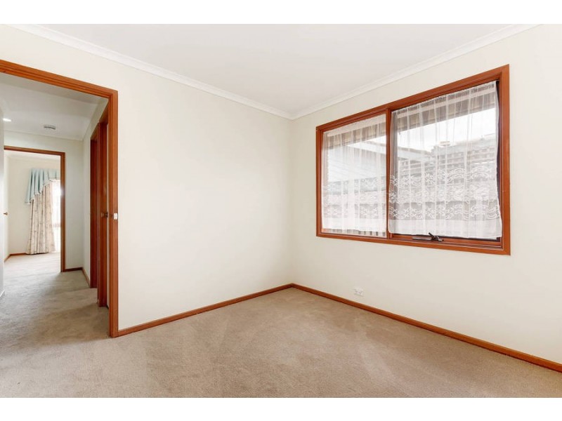 11 Queensbury Way, Werribee VIC 3030