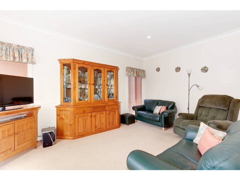 6 Chisholm Place, Wyndham Vale VIC 3024