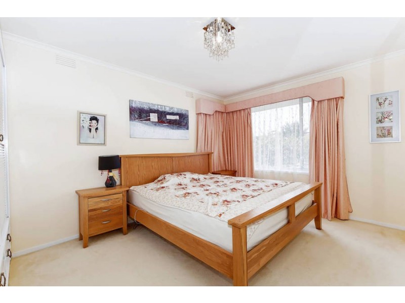 64 Powell Drive, Hoppers Crossing VIC 3029