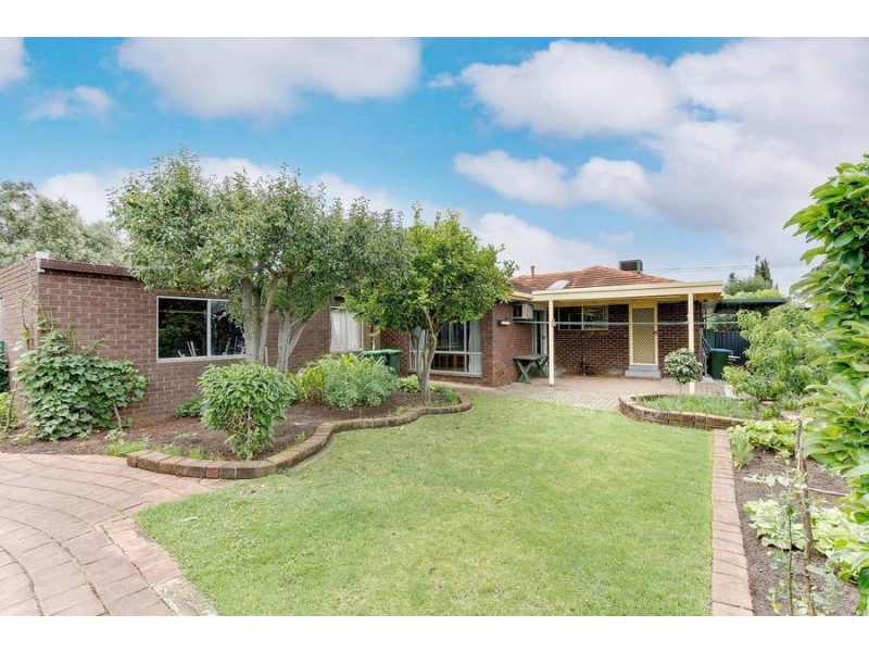 64 Powell Drive, Hoppers Crossing VIC 3029