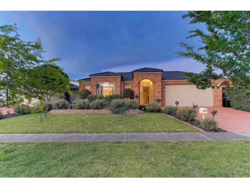 5 Glenmaggie Place, Wyndham Vale VIC 3024