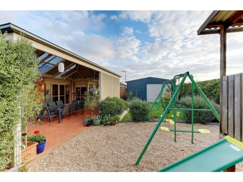 5 Glenmaggie Place, Wyndham Vale VIC 3024